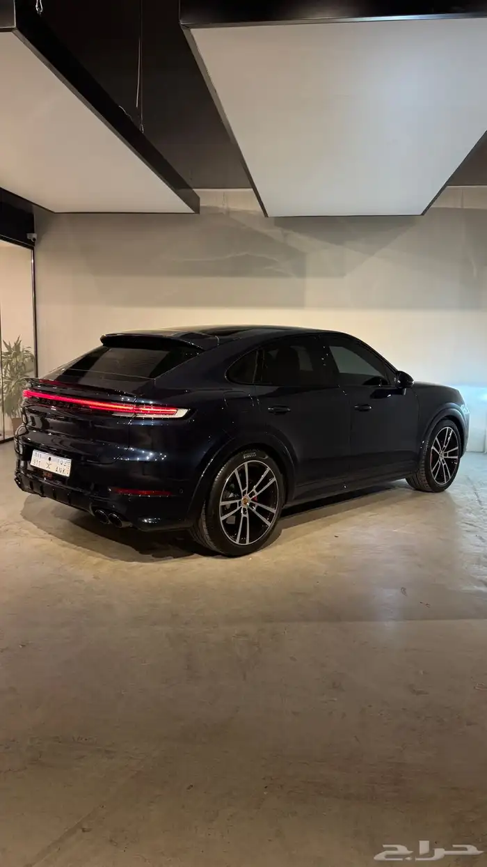 بورش كايين GTS 2025 8