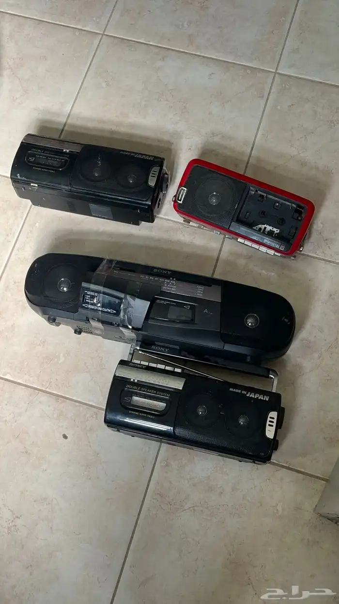 مسجلات قديمة نوادر 1