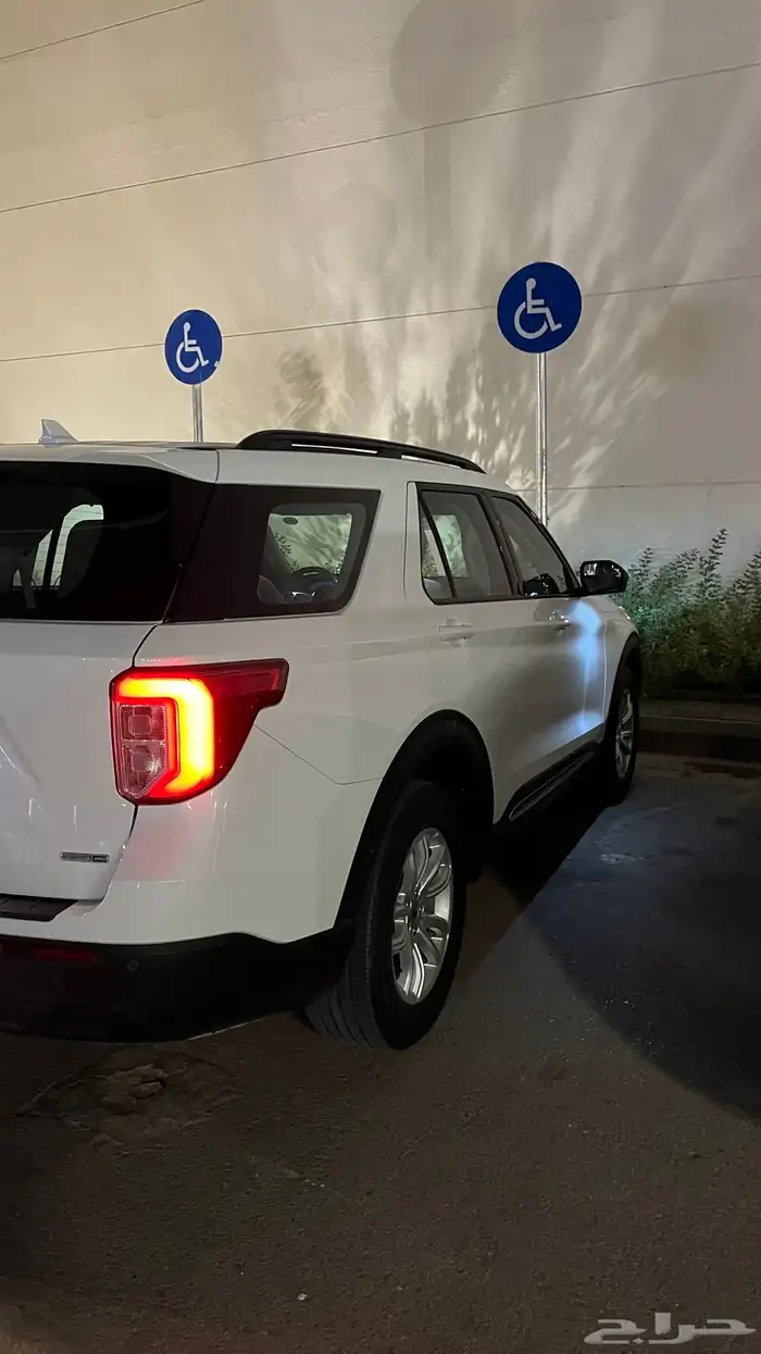 2021 Ford Explorer in original condition 7
