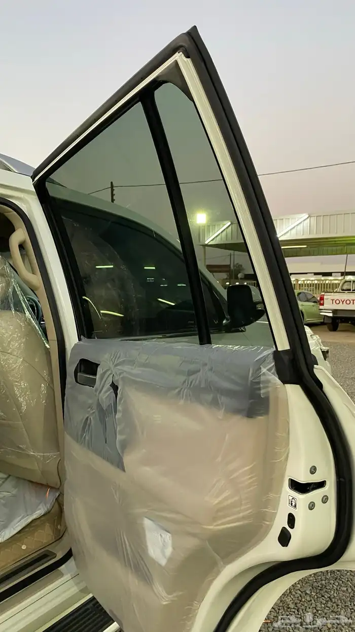 تويوتا لاندكروزر 2021 تورينق فل كامل 18