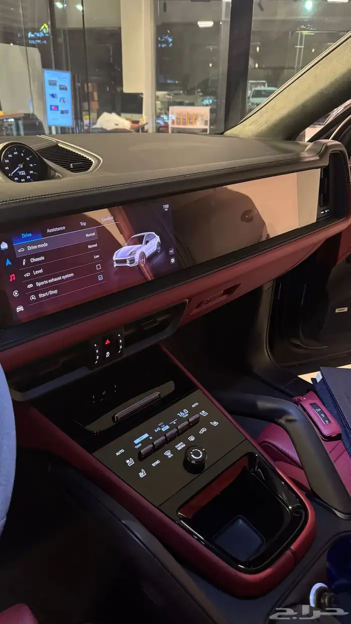 بورش كايين GTS 2025 30