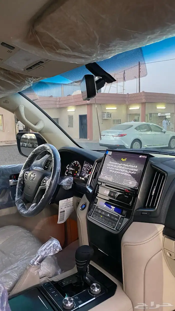 تويوتا لاندكروزر 2021 تورينق فل كامل 23