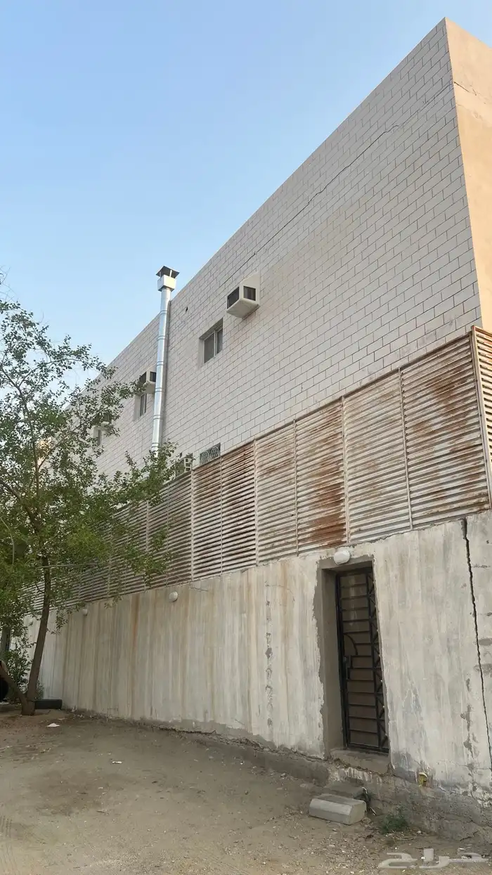 عمارة في العوالي للبيع مساحة 900 على واجهتين 3