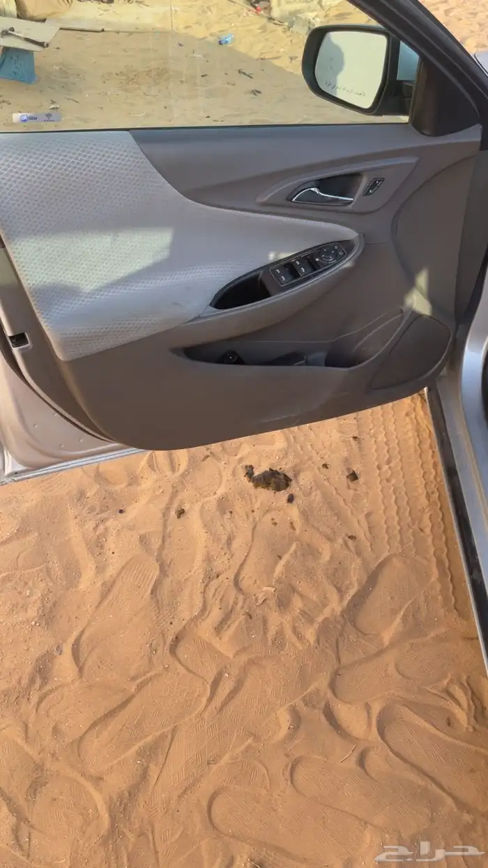 ماليبو فضي 4