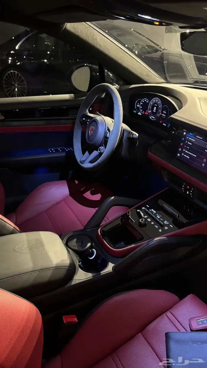 بورش كايين GTS 2025 32
