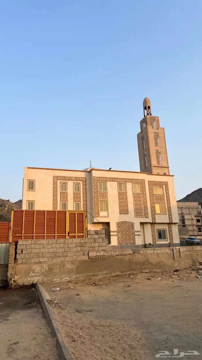 عمارة في العوالي للبيع مساحة 900 على واجهتين 5