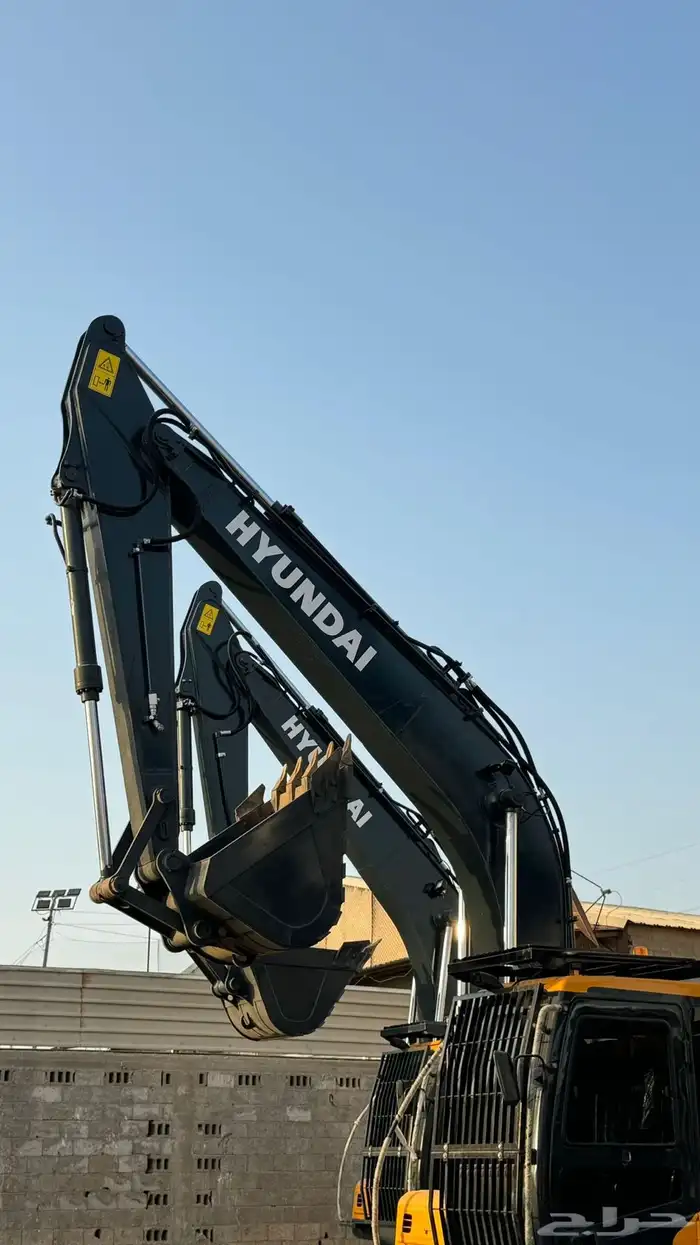 بوكلينات هونداي 2025 - HX220S للبيع 7