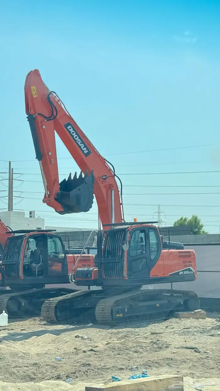 بوكلينات دوسان DX225LCA - 2023 للبيع 2