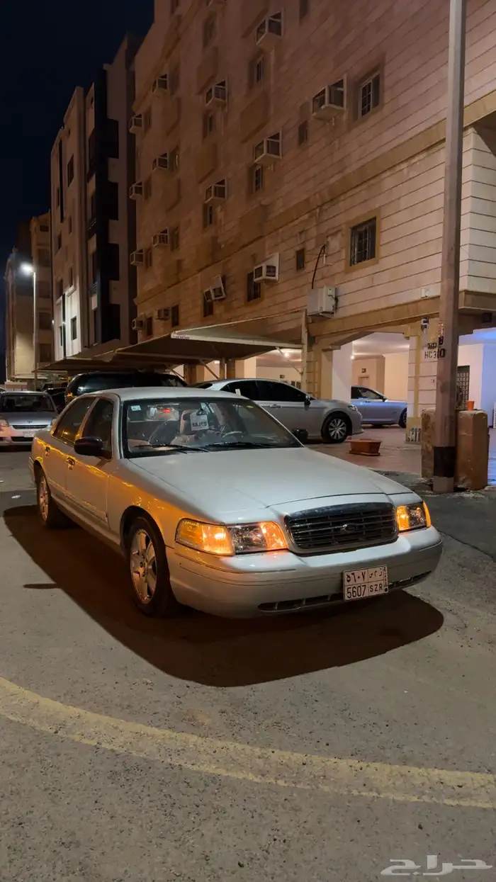 فورد فكتوريا 2011 سعودي 11