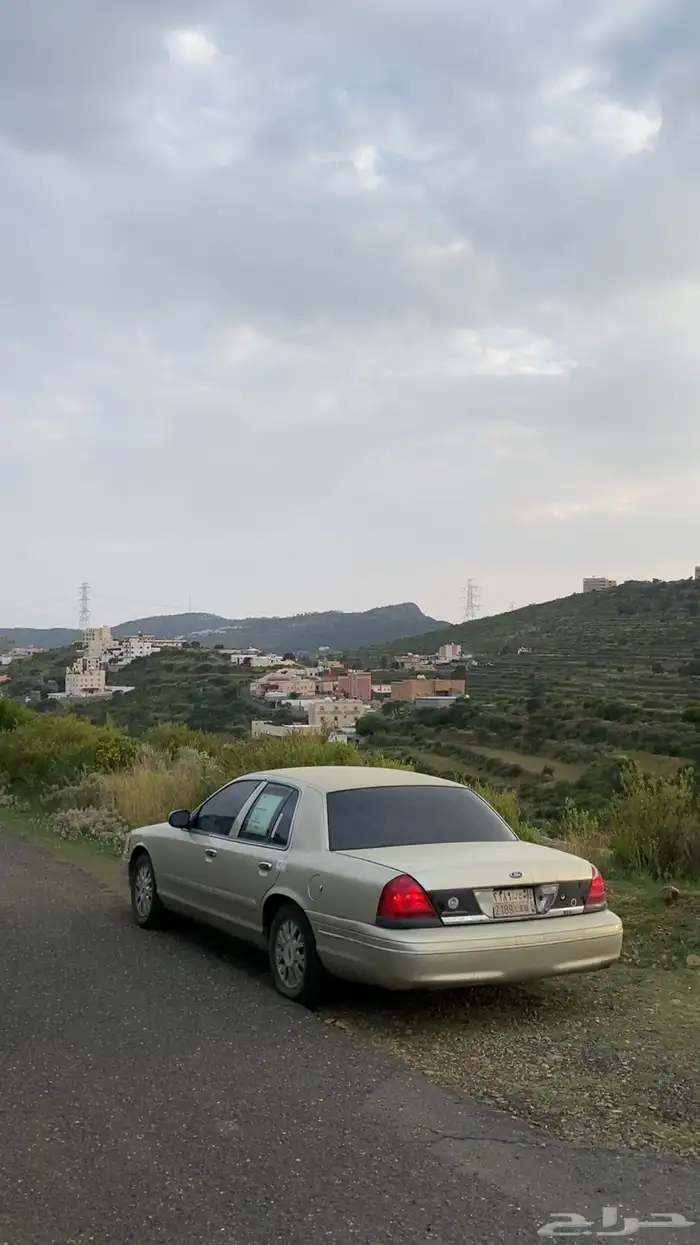 فورد فكتوريا2004 (سعودي) 0