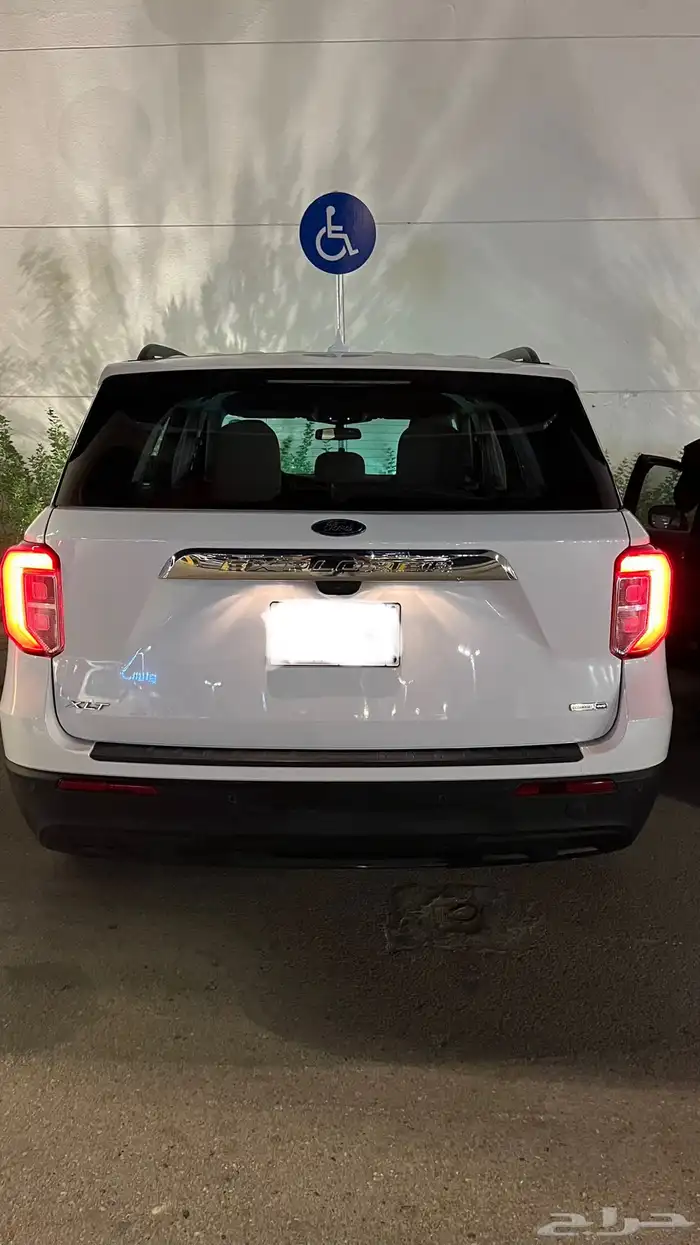 2021 Ford Explorer in original condition 6