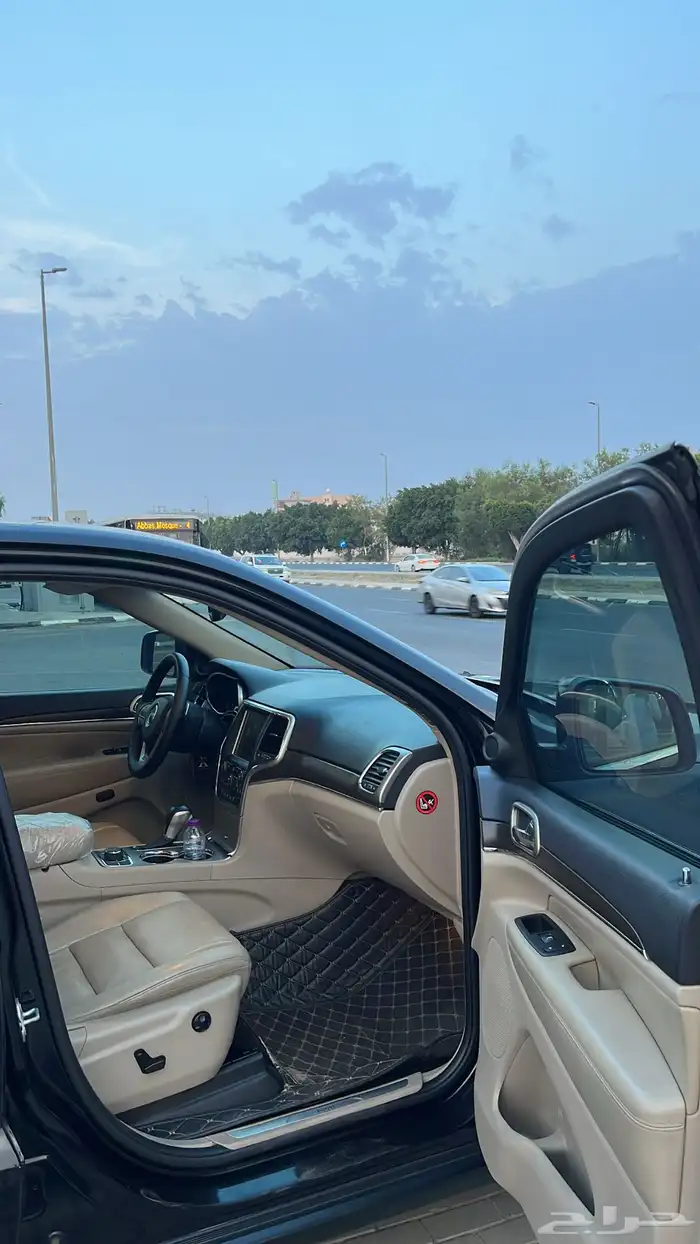 جيب جراند شروكي 2017 7