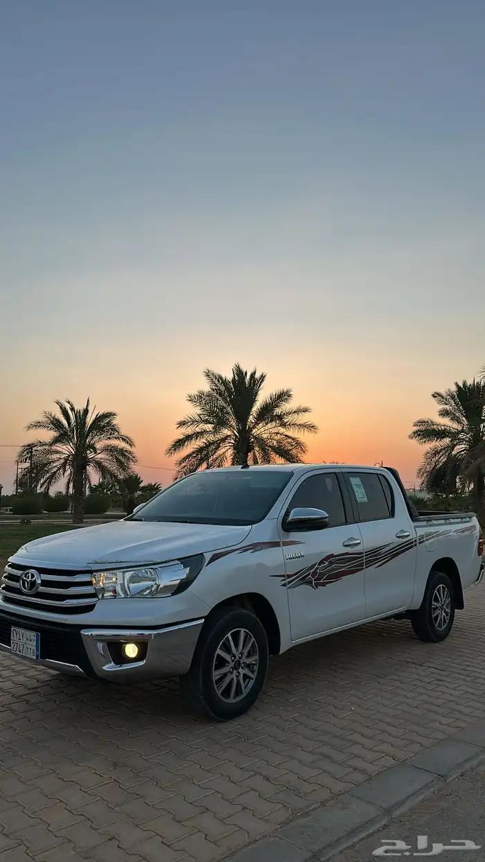 هايلوكس 2024 GLX2 3