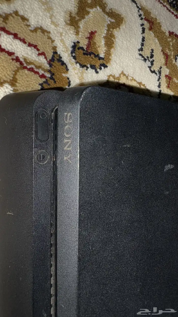 سلام عليكم   سوني 4 مخزنه من 2018 اخو الجديد مايشتكي من شي 1