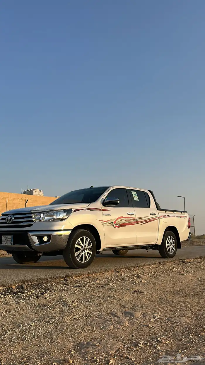 هايلوكس 2024 GLX2 0