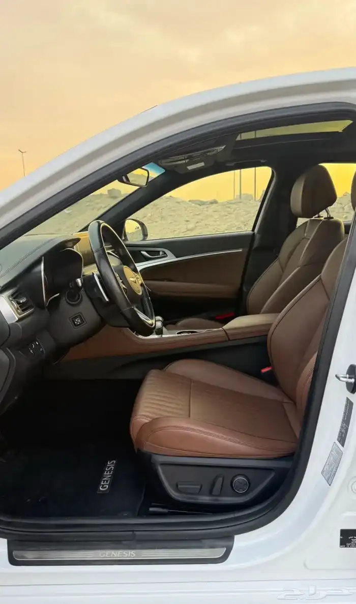 جنسس G70 2019 فل كامل برستيج ممشى قليل نظيفة جدا 8