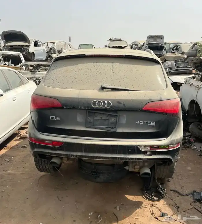 يوجد قطع غيار سيارات اودي2010  A7 2016  A4  A6 2008 Q5  2009 11