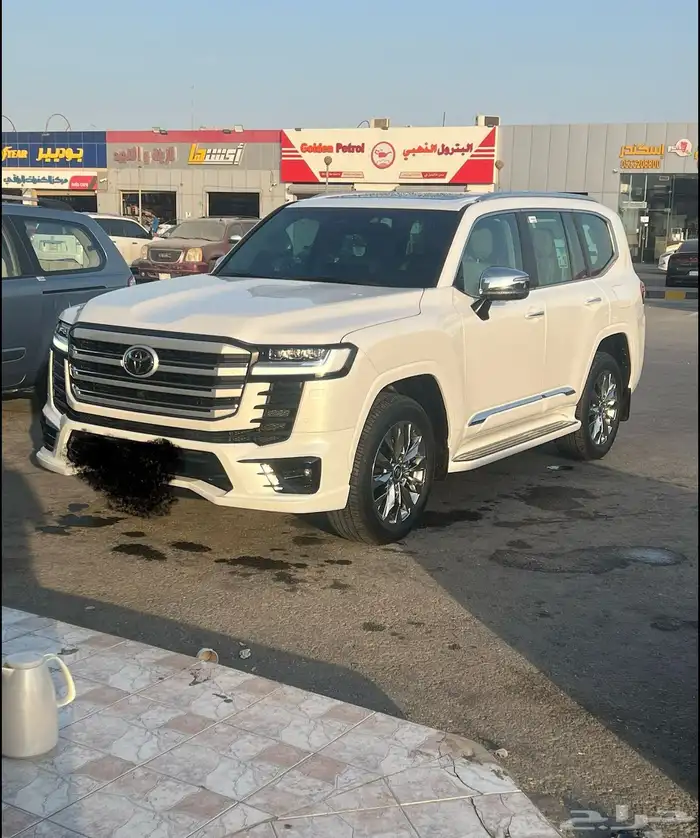 للبيع لاندكروزر VXR 2025 1