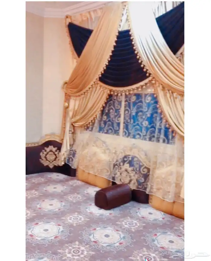 طقم فخم مجلس مع ستارة ومكيت 3متكى 0