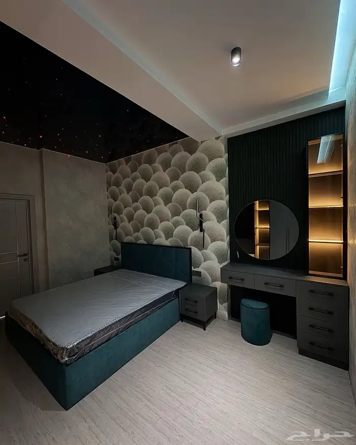 غرفة النوم ع حسب تفصيل وطلب وفي مكتب شاشه ع حسب تفاصيل 4