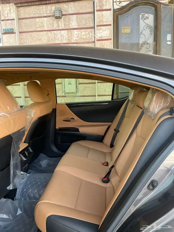 لكزس ES 250 ماشيه 25 الف 3