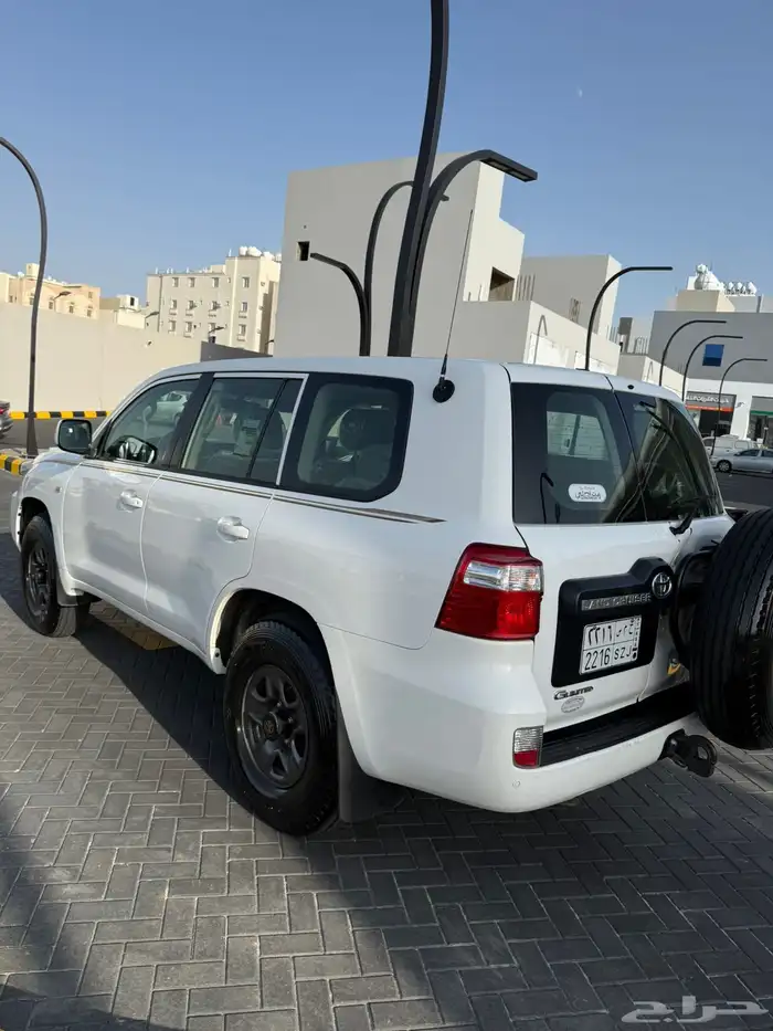 جيب تويوتا جي لمتيد 2015 4