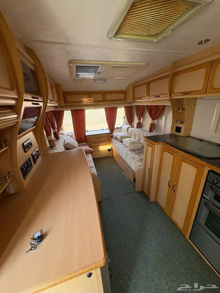 كرفان اوربي 2005 نظيف جدا عرض اليوم الوطني 32500 7