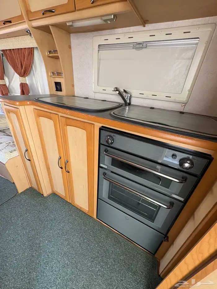كرفان اوربي 2005 نظيف جدا عرض اليوم الوطني 32500 6