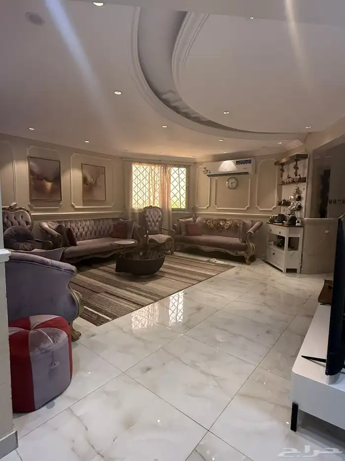 فيلا 3 أدوار بالمنار مع مصعد مساحة 676م 9