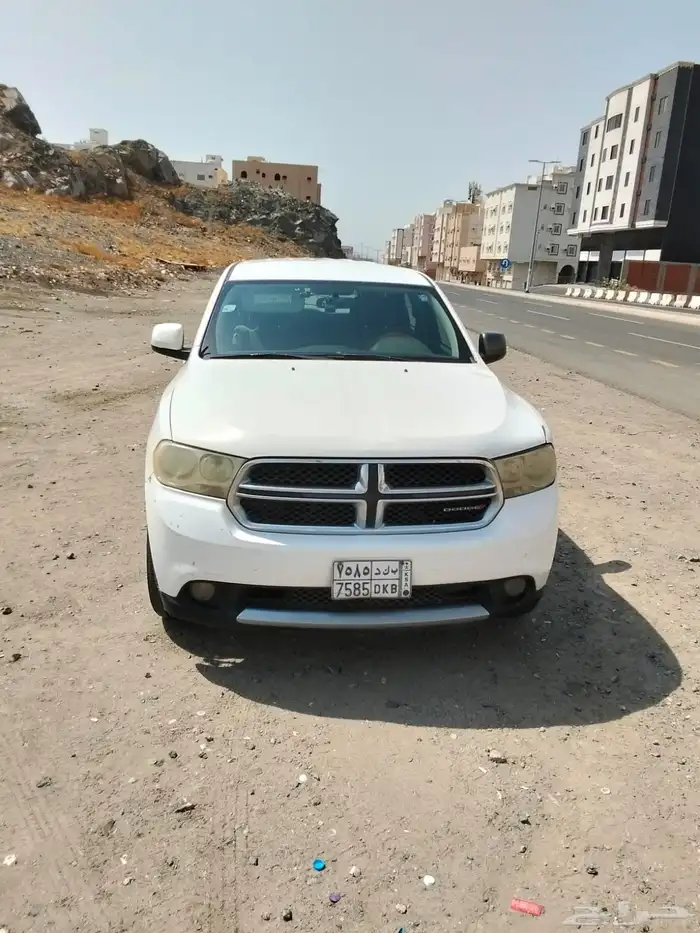 دوج دورانجو 2012. نظيف 3