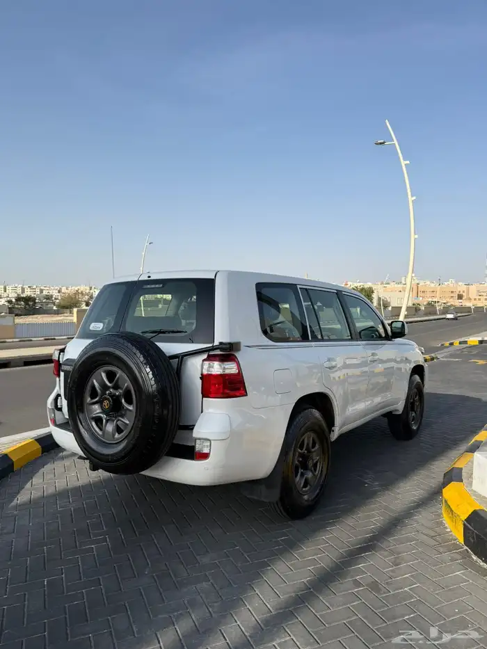 جيب تويوتا جي لمتيد 2015 7