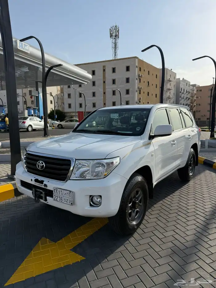 جيب تويوتا جي لمتيد 2015 3