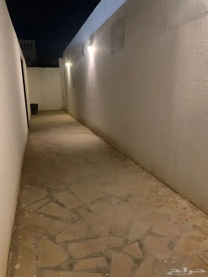 للايجار استراحه مجدد حي الرمال السعيدان 2500 شهري 0