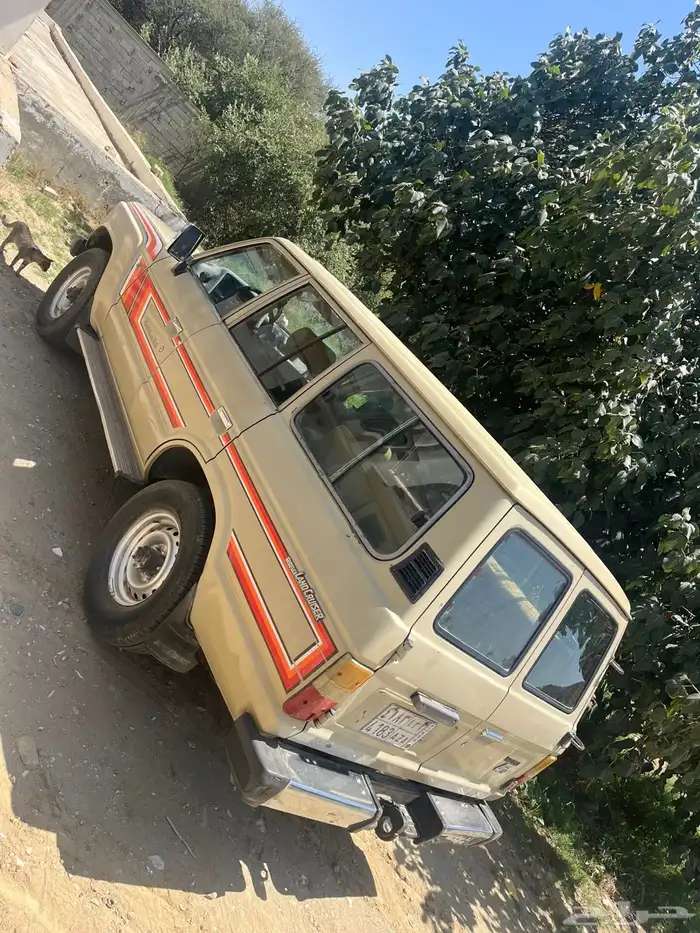 صالون لاندكروزر 0