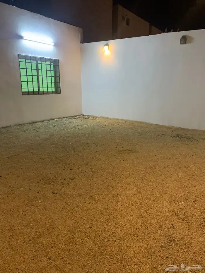 للايجار استراحه مجدد حي الرمال السعيدان 2500 شهري 2