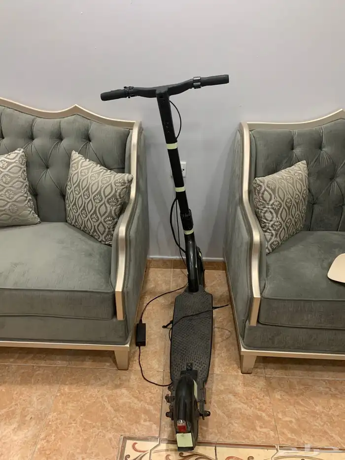 سكوتر نظيف استخدام بسيط اقل من سنه 3