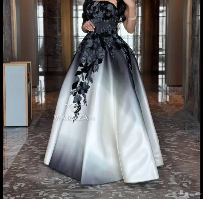 فساتين للبيع 0