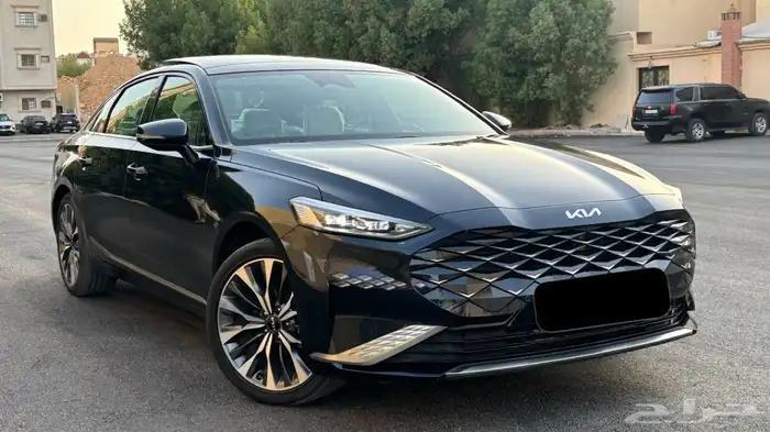 للبيع K8 اقل بدرجه عن الفل 2023 بدي وكاله 7