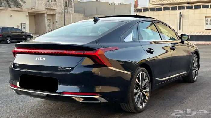 للبيع K8 اقل بدرجه عن الفل 2023 بدي وكاله 9