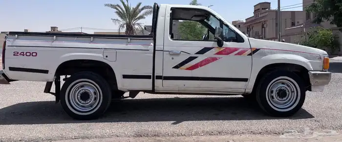 البيع ددسن 88 بدي بلد محركات طيبه وفحص جديد واستماره 5