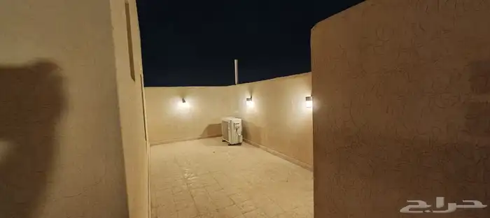 شقة للإيجار حي النرجس 7