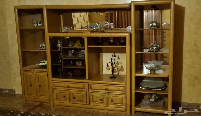 مكتبة للبيع نظيفة 0