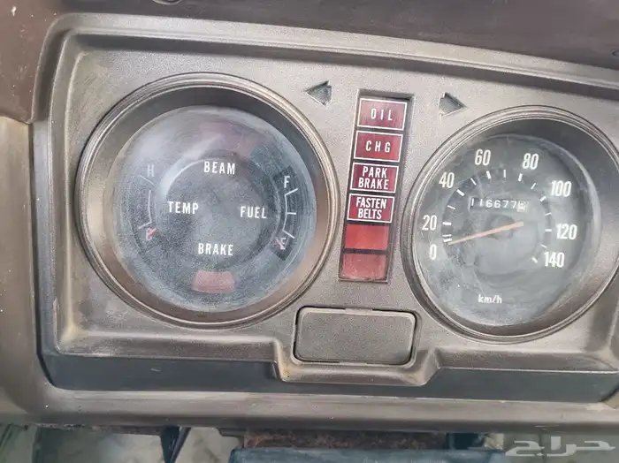 وايت دايهاتسو 1984م 6