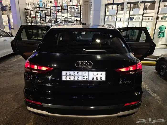 سيارة اودي Q3 35 FSHI 2023 13