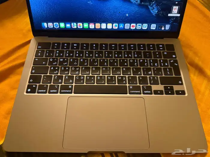 ماك بوك اير M2 0