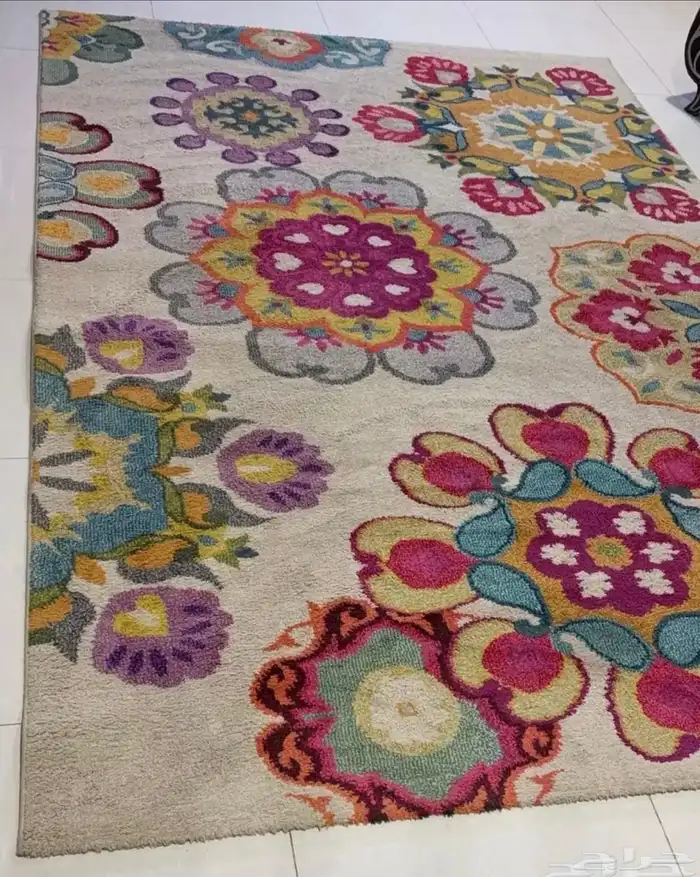 طاولة طعام و فرشه مناسبة للشاليهات و الاستراحات 1