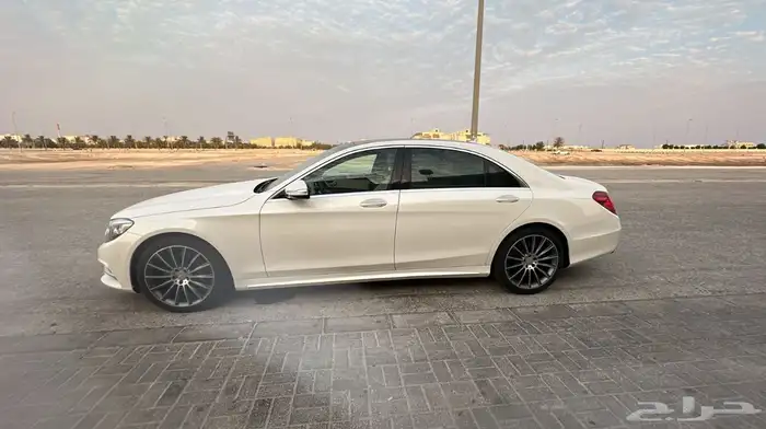 للبيع مرسيدس 400S موديل 2015 مخزن ماشي 67 الف جفالي وكاله 8