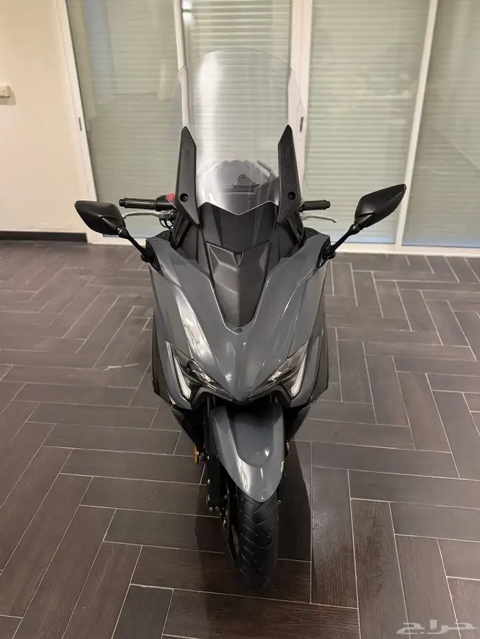 للبيع دباب Yamaha T-MAX 560 موديل 2021 نظيف 1