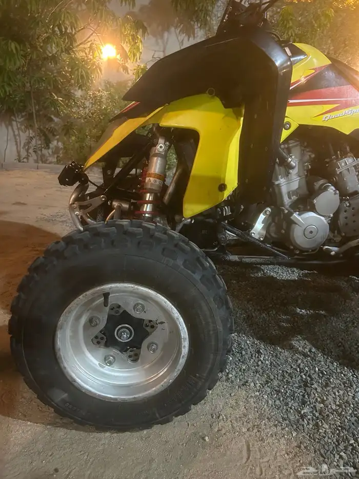 سزوكي زد 400 1
