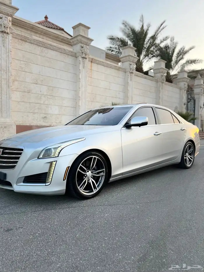 كاديلاك CTS قمة النظافة 2019 بحالة الوكالة 4